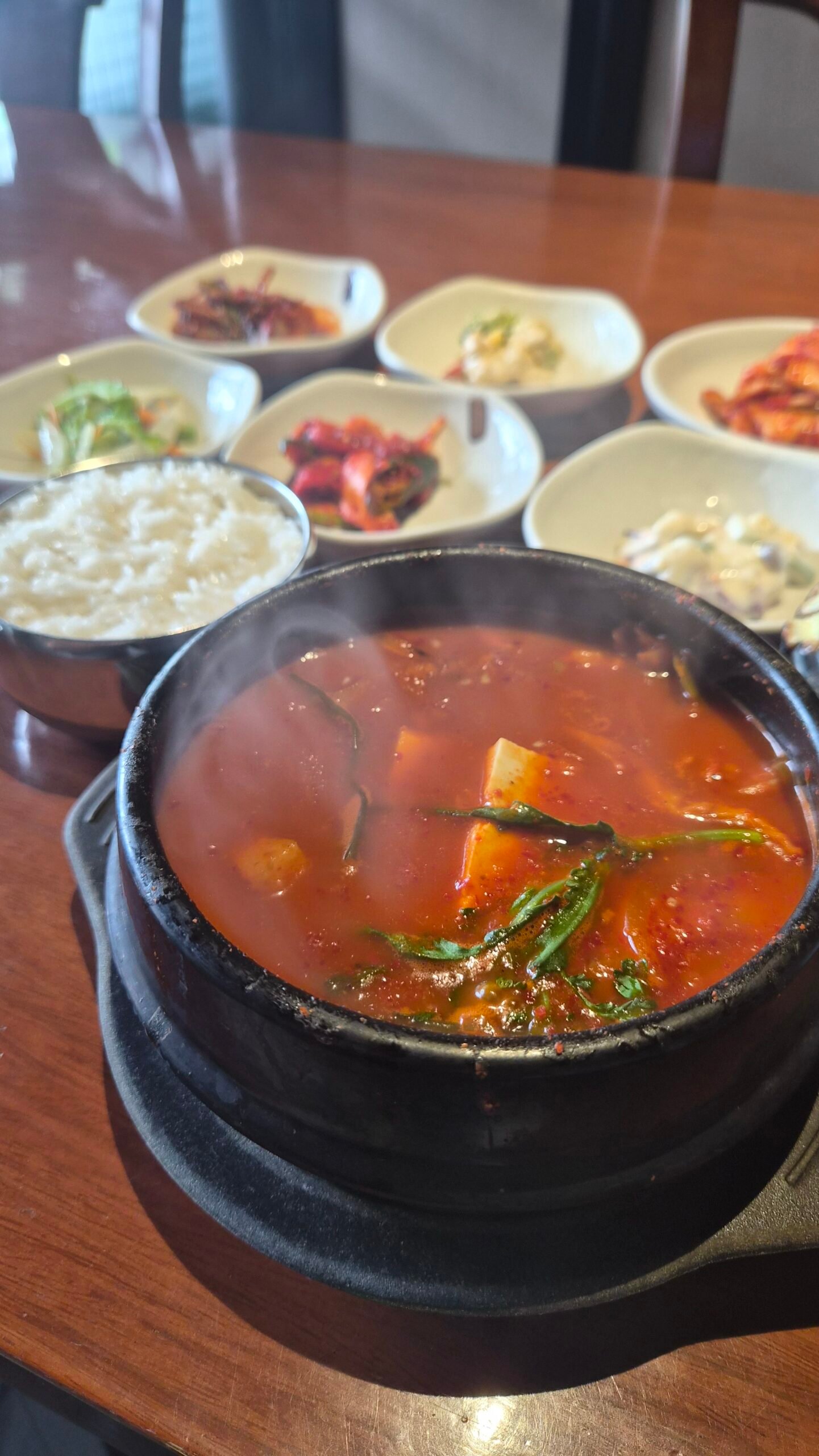 산정 두부김치찌개
